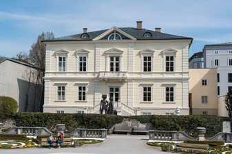 Außenansicht Villa Kast © Ulrich Ghezzi