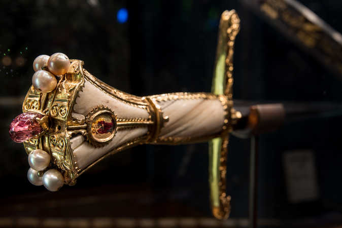 Ainkhürn-Schwert, Kaiserliche Schatzkammer © KHM-Museumsverband