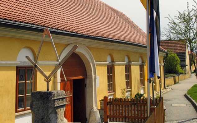 Steinmetzhaus Zogelsdorf