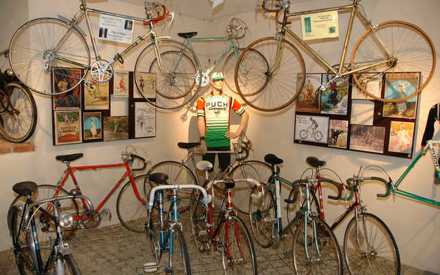 Fahrradmuseum Retz „s’Fahrradl im Schloss“